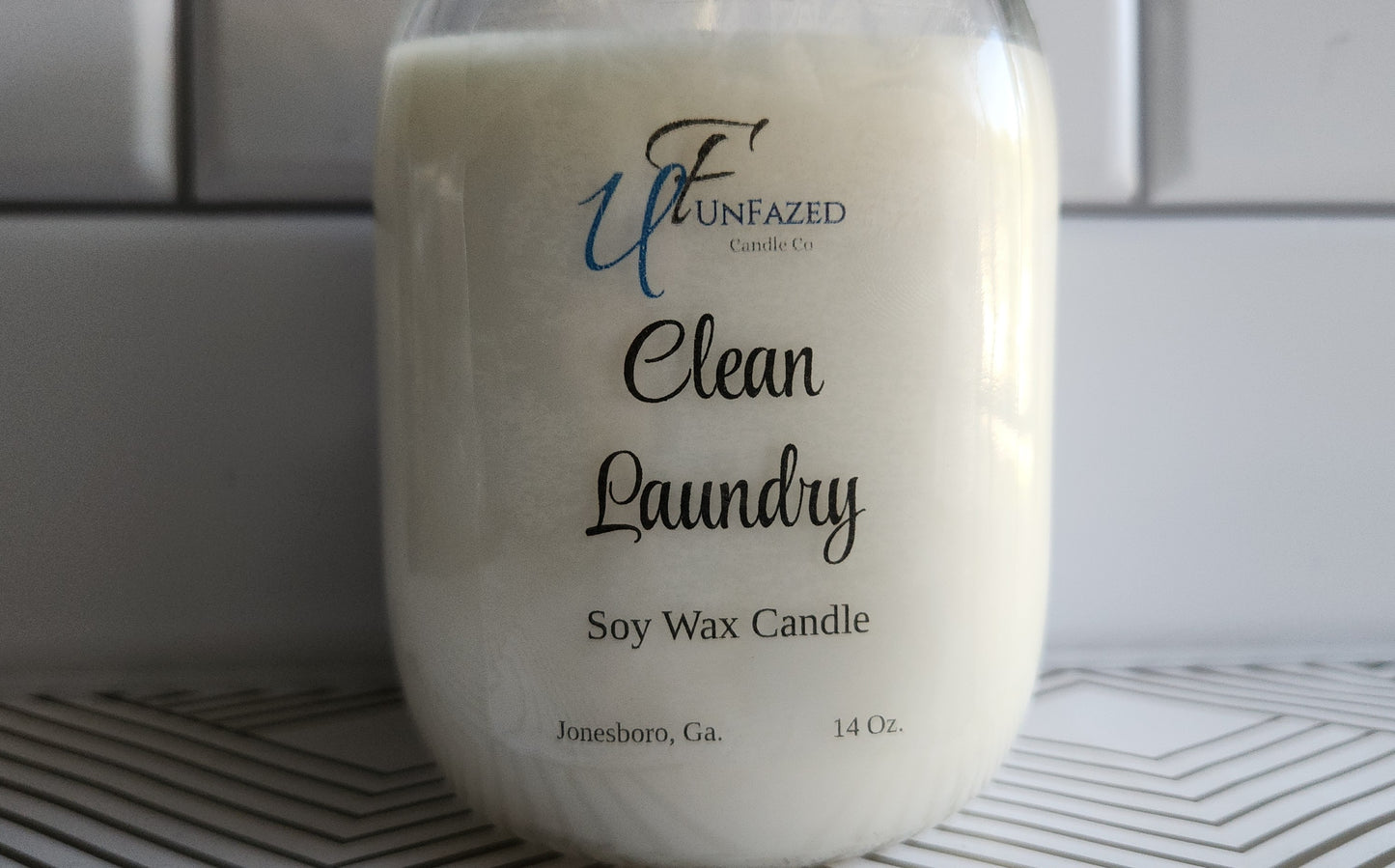 Clean Laundry Mason Jar Candle